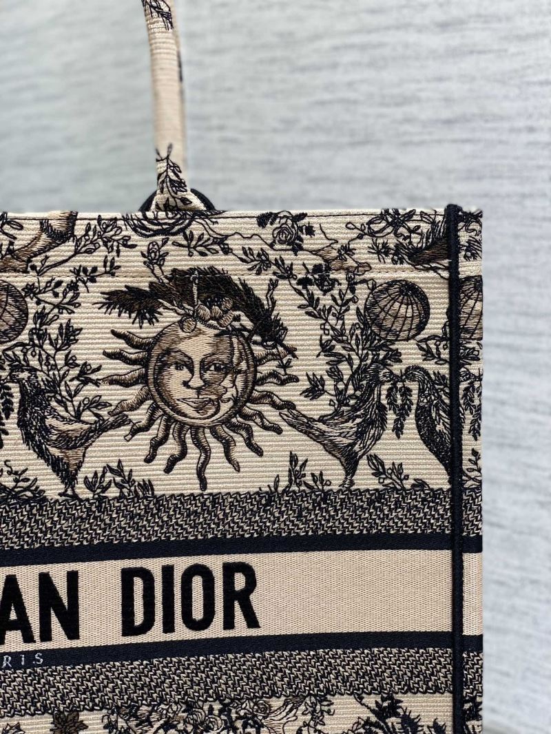 Christian Dior Shopping Bags